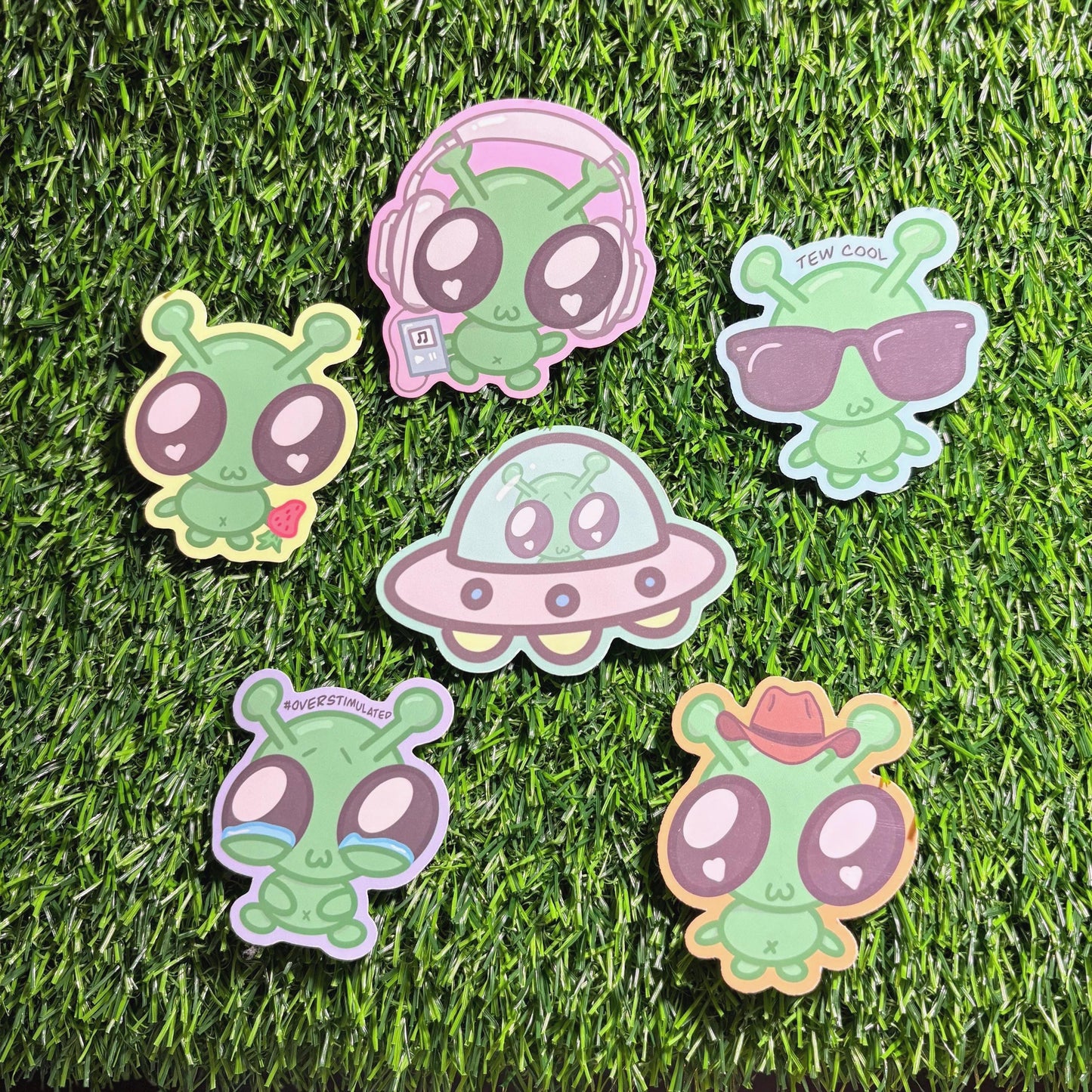 Cartoon Alien Sticker(s)! || Deeboe the Lil' Alien V1 || Vinyl Waterproof Sticker